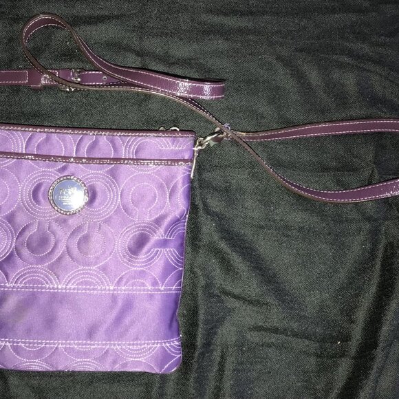 Coach Purple Crossbody - Picture 2 of 6